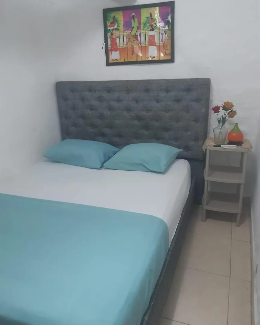 Guest house New Iguana House Hotel Cartagena